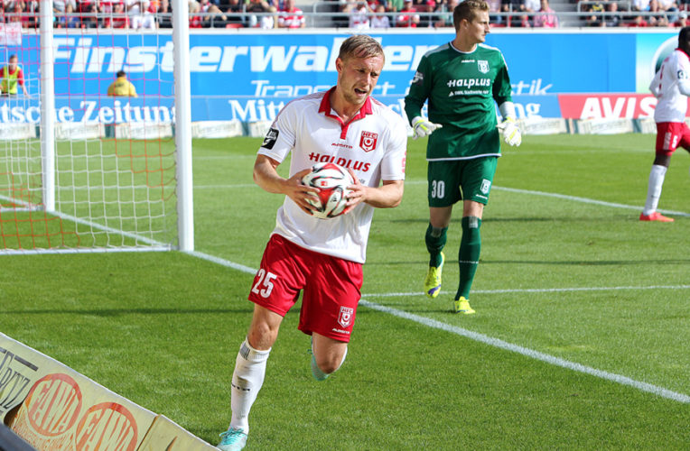 Spieltag 2018/2019 auf toralarm.com mit allen informationen zu punkten und toren. Zwischenfazit Hallescher FC: Im Niemandsland der Tabelle ...