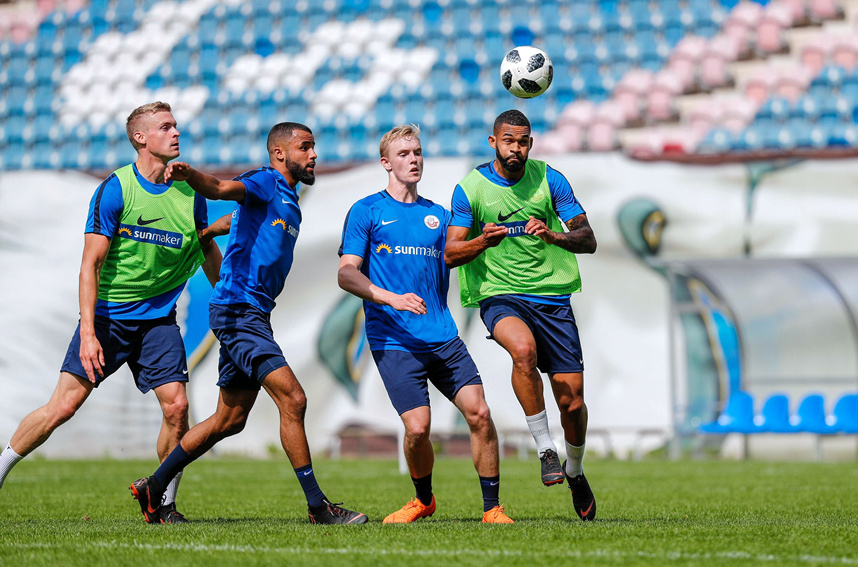 Hansa Sucht Noch Vier Neue Spieler Und Plant Mit 72 Punkten Liga3 Online De