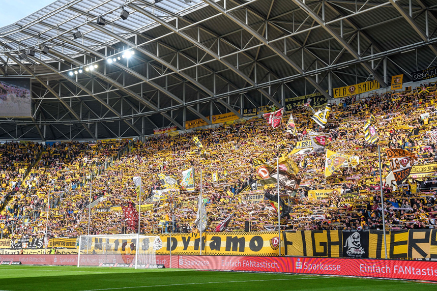 Dynamo Dresden Wohl Vor Rund 10 000 Fans Gegen Den Hsv Liga3 Online De