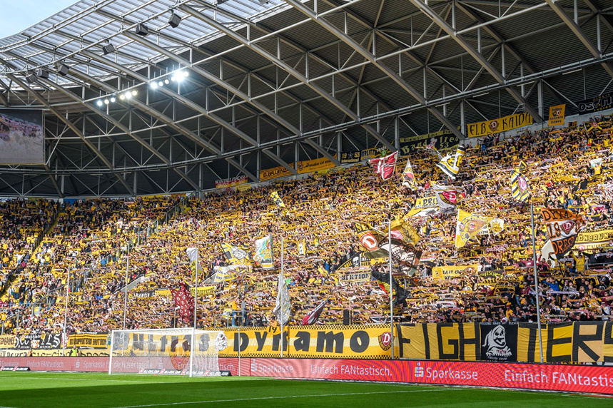 SG Dynamo Dresden vs. 1860 München - Rudolf-Harbig-Stadion