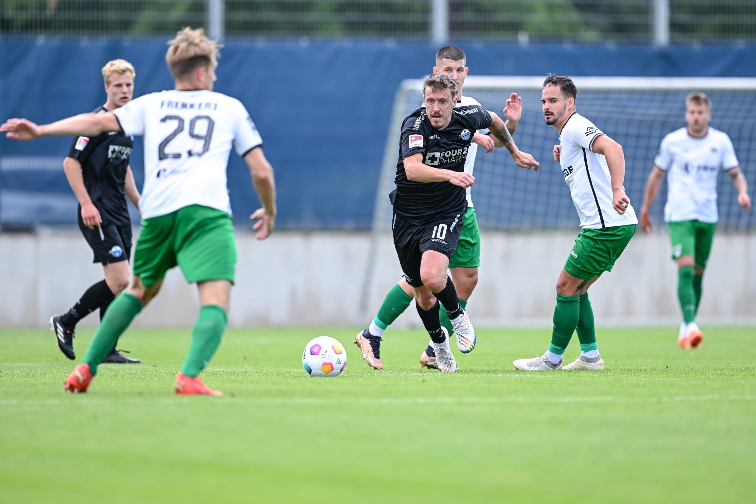 Tests Münster unterliegt der Kruse-Elf – Knappe Siege für Jahn und FCS