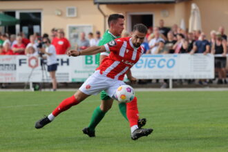 Energie Cottbus hat mit 8:0 gegen den 1. FC Burg gewonnen.